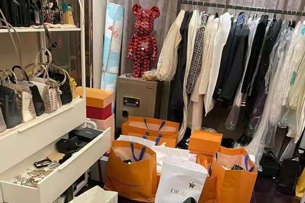 无锡滨湖区回收一线品牌衣服